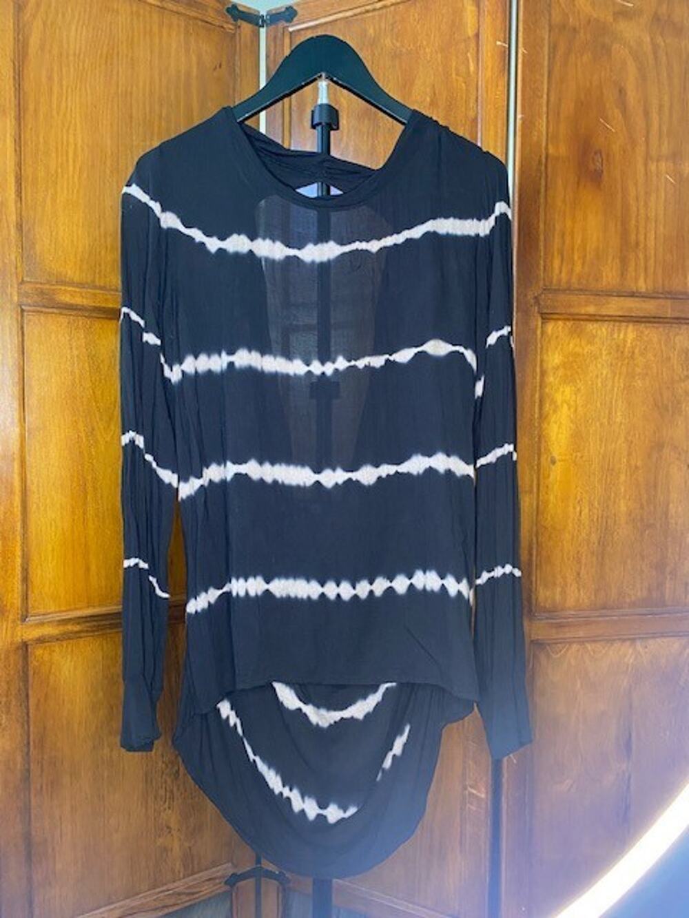 Young Fabulous & Broke Black Tie Dye Blouse Women's Large Boho